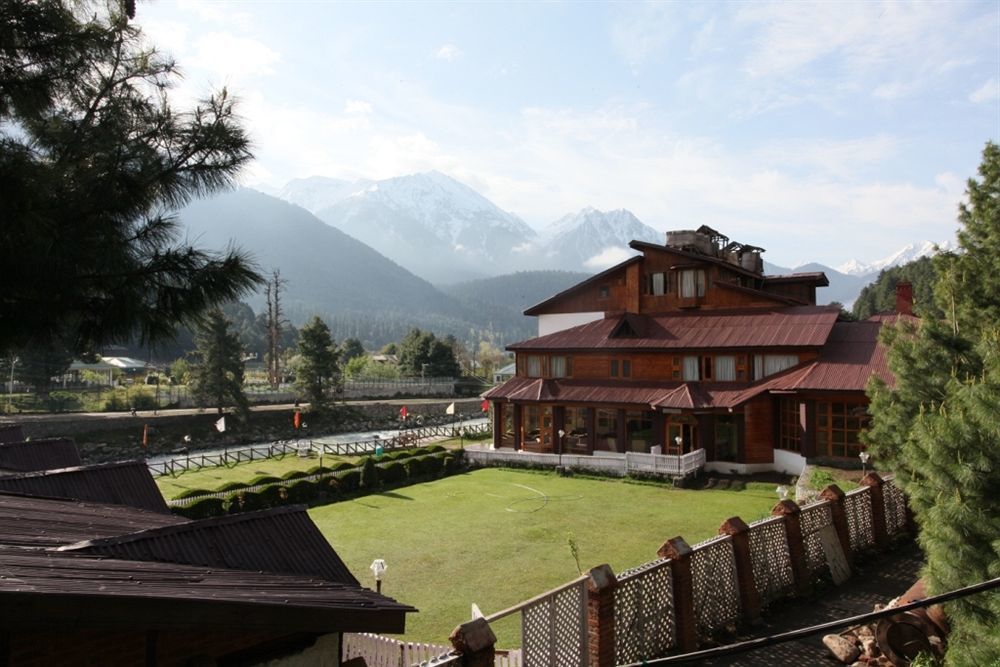 Heevan Pahalgām Buitenkant foto